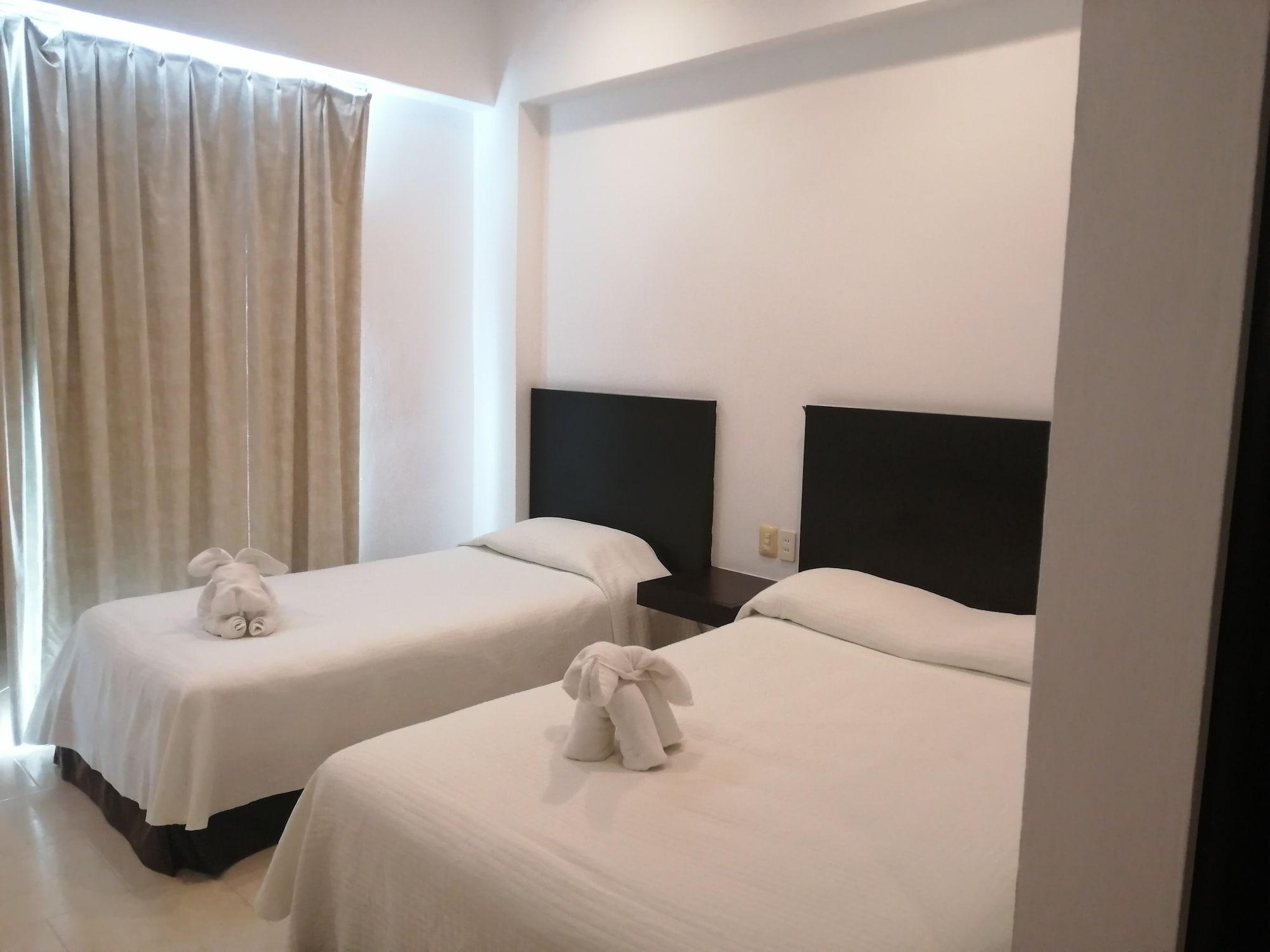 Hotel Plaza Playa Плайя-дель-Кармен Екстер'єр фото