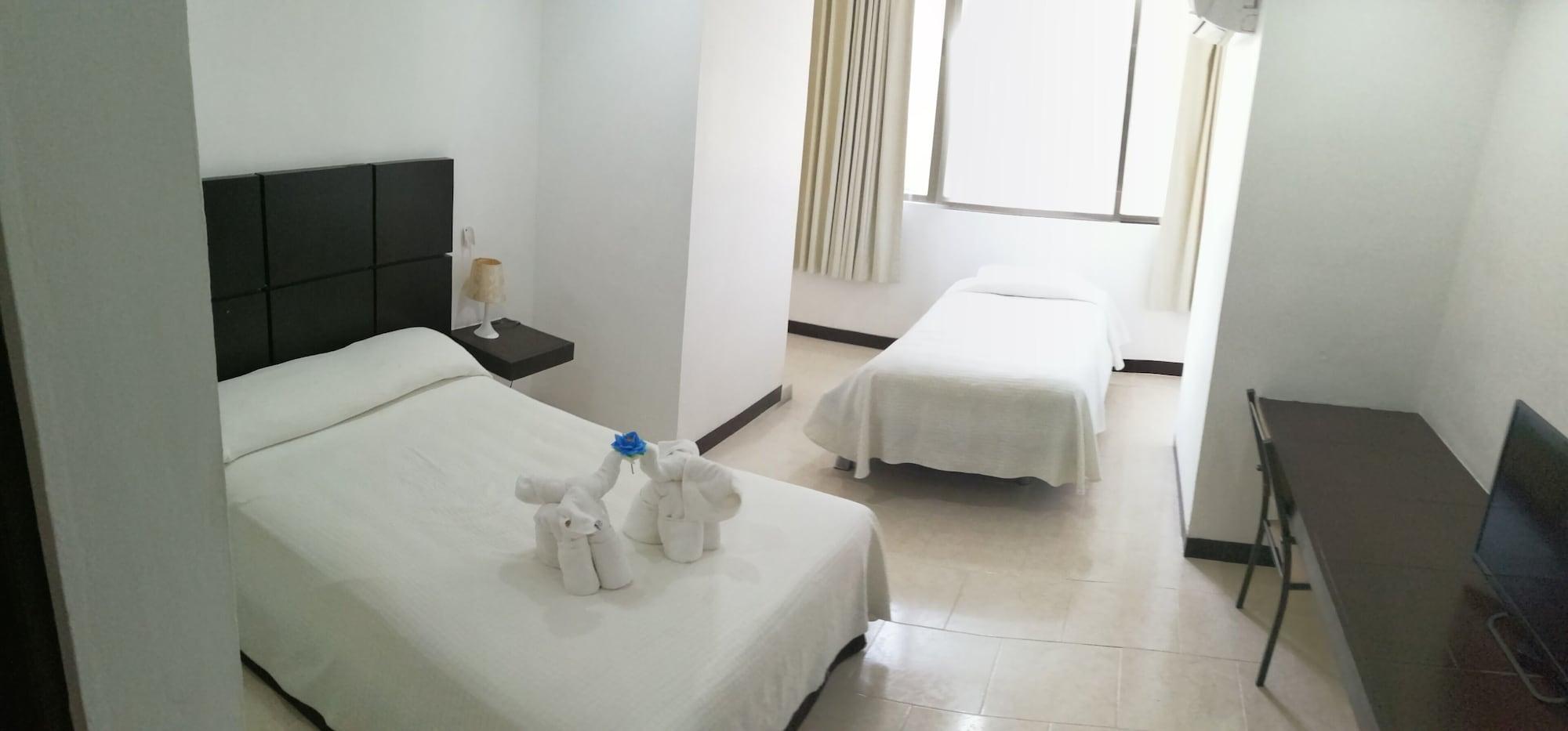 Hotel Plaza Playa Плайя-дель-Кармен Екстер'єр фото