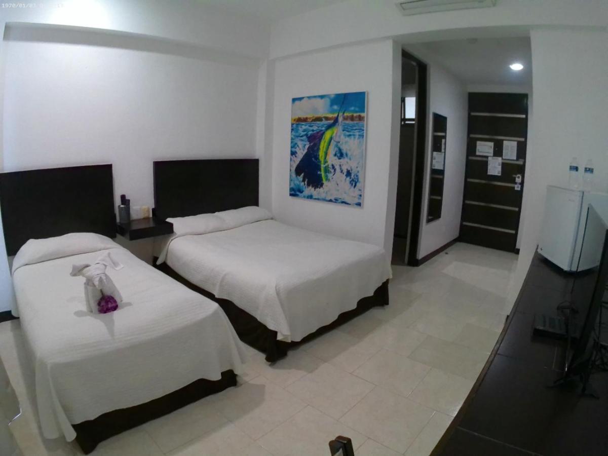 Hotel Plaza Playa Плайя-дель-Кармен Екстер'єр фото
