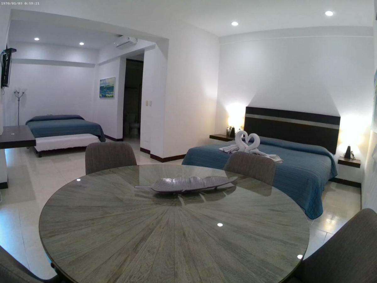Hotel Plaza Playa Плайя-дель-Кармен Екстер'єр фото